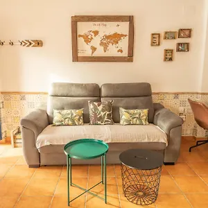 Cozy House - & Parking Apartamento