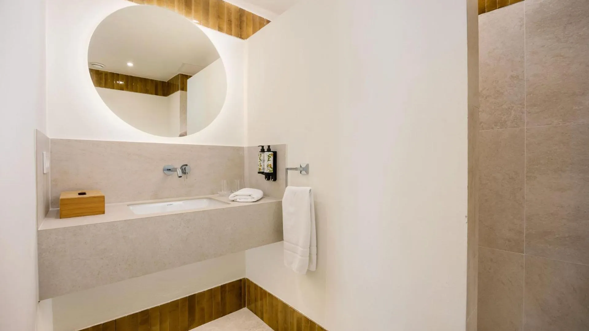 Aristoy Hotel Tarifa